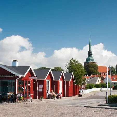 Den Gamle Gaard
